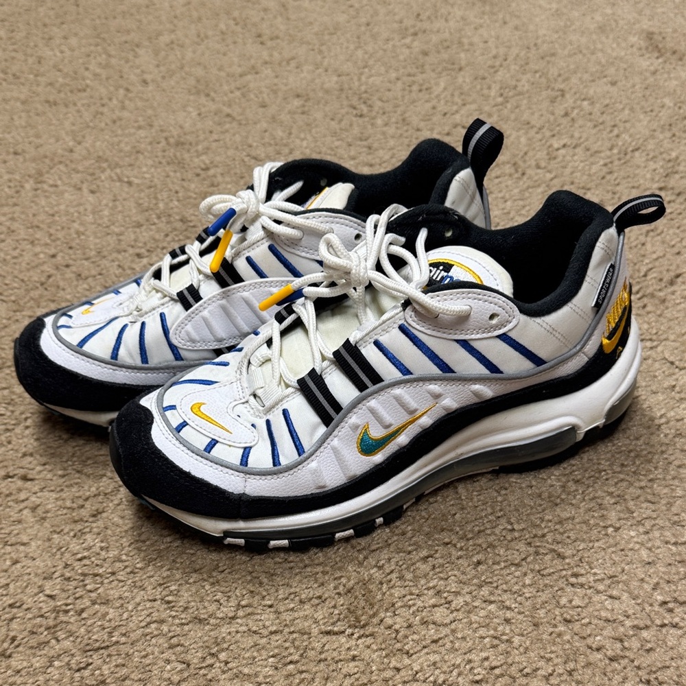 Nike ‘98 Air Max women. Size 7